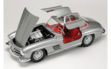 Mercedes-Benz 300SL (1/24)